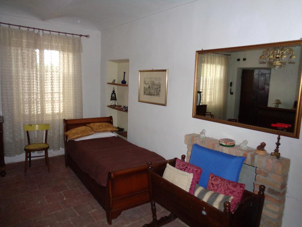 فيلا Gran Collina San Damiano dʼAsti الغرفة الصورة
